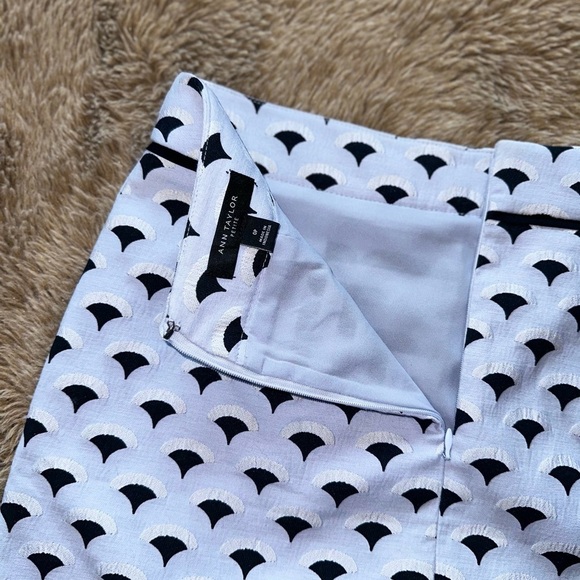 Ann Taylor Patterned Skirt 0P Petite - Picture 8 of 10